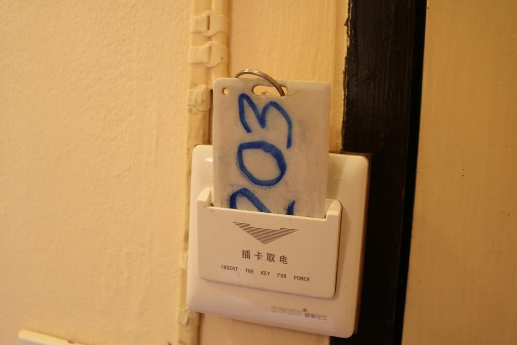 Eco House Apartment Bangkok Bagian luar foto